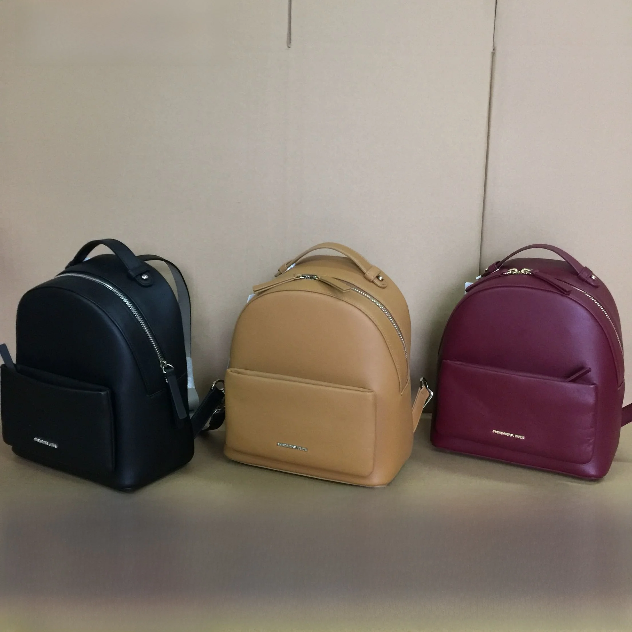 arjumand-premium-cowhide-leather-backpack-dual-shoulder-crossbody-bag-british-style-pure-color-unisex-daily-use-small-size