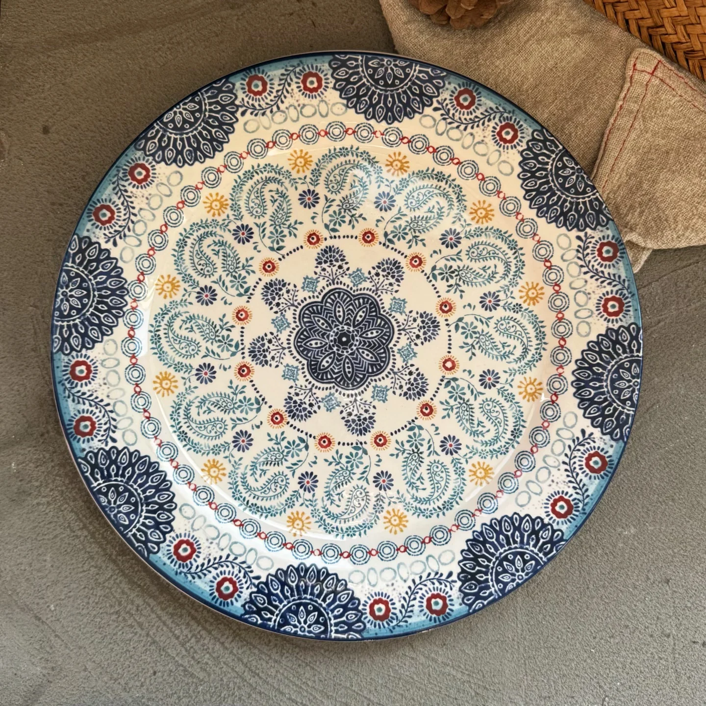 

n Underglaze Cerc Dinnerware Inch Flat Pasta Plate Large Steak Plate Painted Di Retro Sle round ape