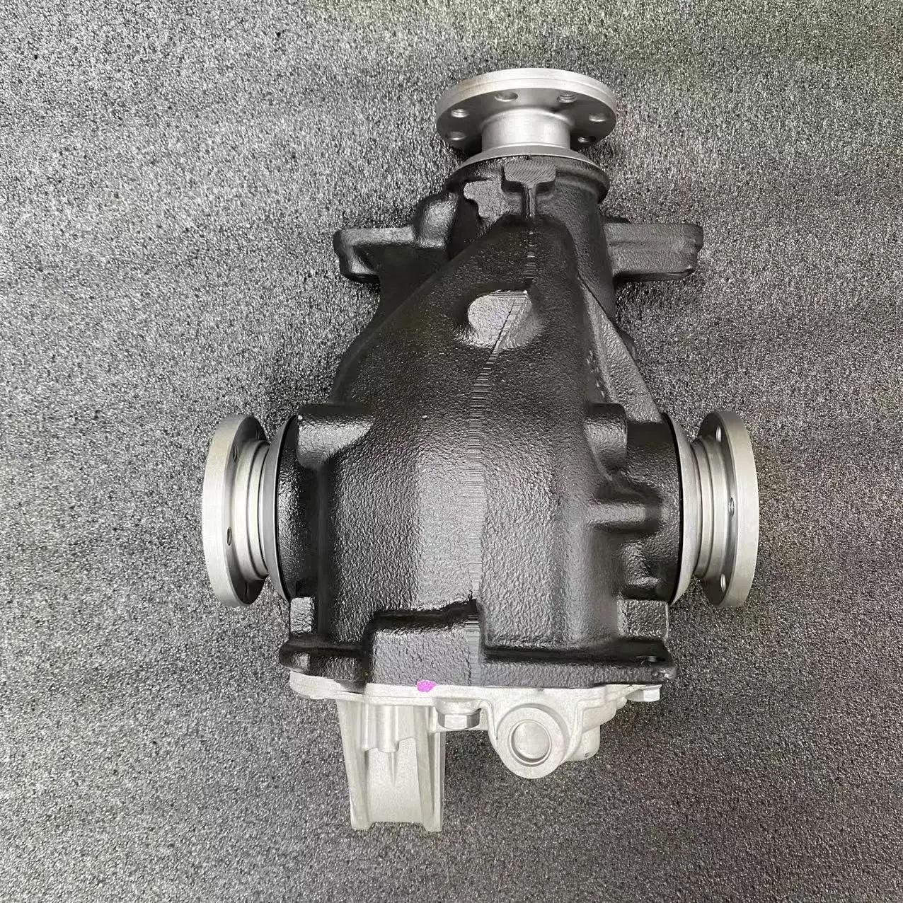 OGDEN نقل المحور التفاضلي الخلفي 4.44 لسيارات BMW 2007-10 BMW X3 E83 3.0L 2.5si 33107547090 33107547091