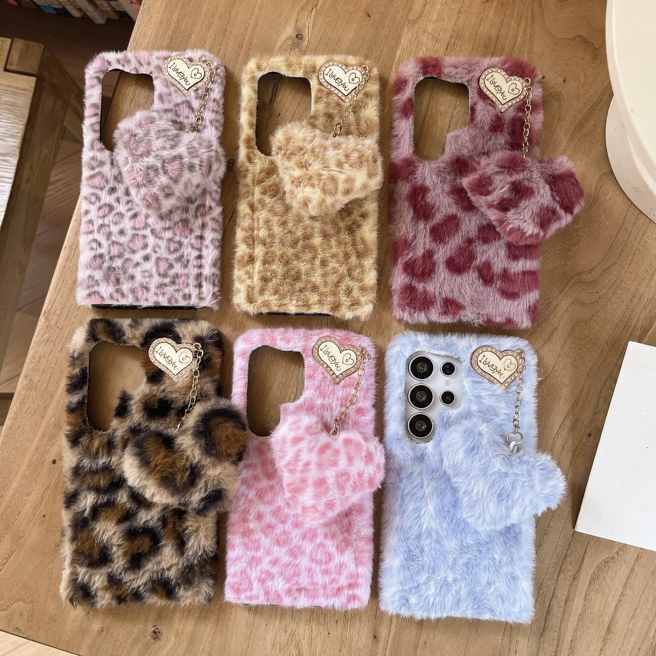 Phone Cases Designer - Pluizige Luipaard Hart Hanger Telefoonhoesje voor