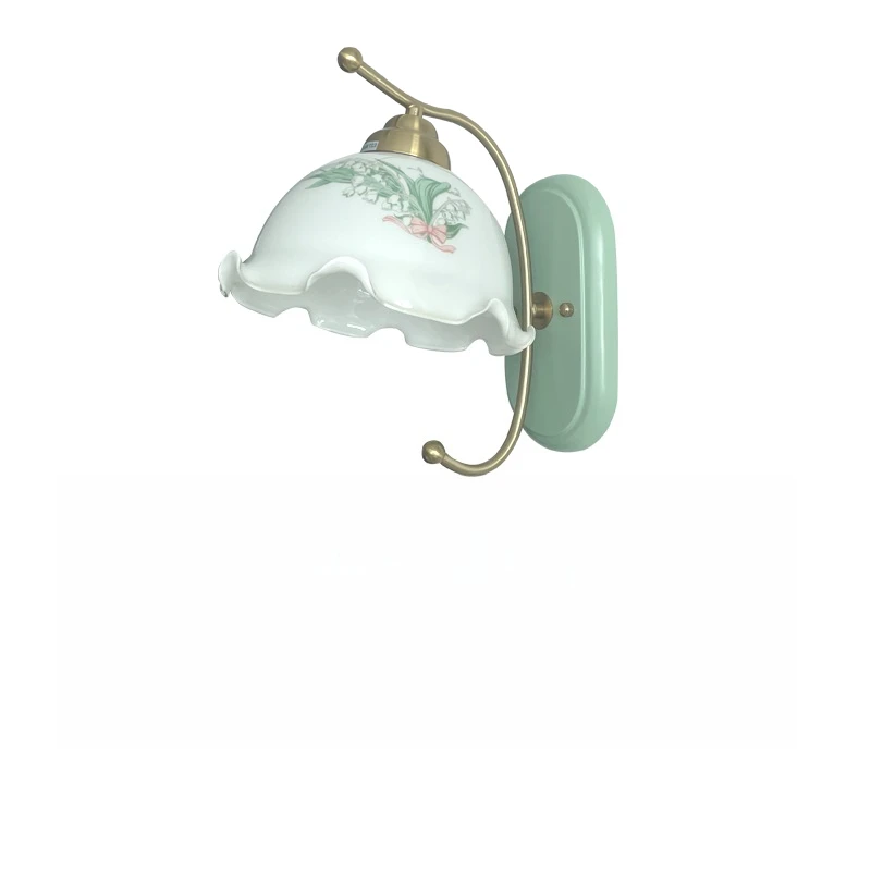

Corridor aisle lights, green lily of the valley flowers, European retro French style, light luxury glass living room
