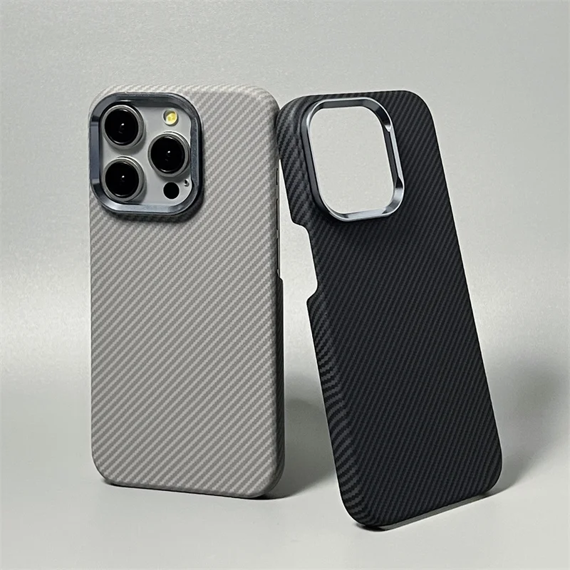 Для iPhone 16, 15, 14 Pro Max, текстура углеродного волокна, рельефный чехол для телефона MagSafe, магнитная беспроводная зарядка, противоударный жесткий чехол из ПК