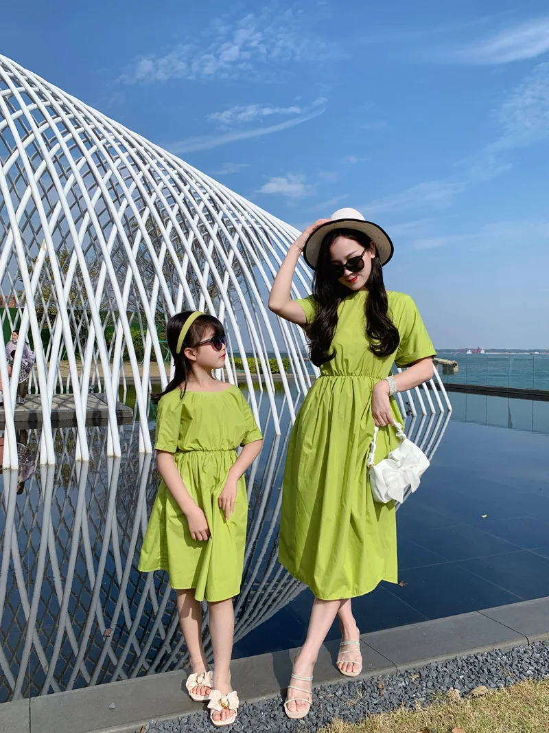 Mom and Daughter Matching Clothes Summer Dresses Green Family Matching Outfits Girl and Mother Dress for Beach Party Vacation