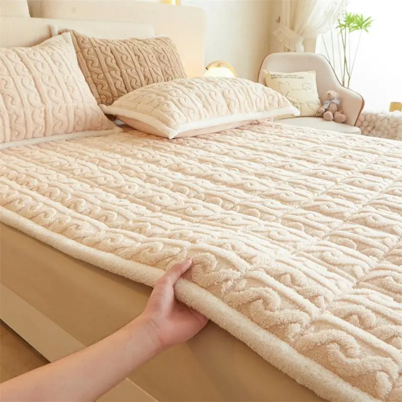

Thickened Winter Milk Velvet Mattress Soft Pad Home Use Double Bedding Student Dormitory Single Quilt Non-Installing Adult Po...