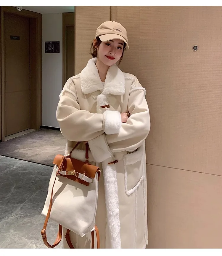 Winter New Style Women's Long Thickened Sheepskin Coat with Buttoned Leather And Fur Integration Velvet Outer Jacket