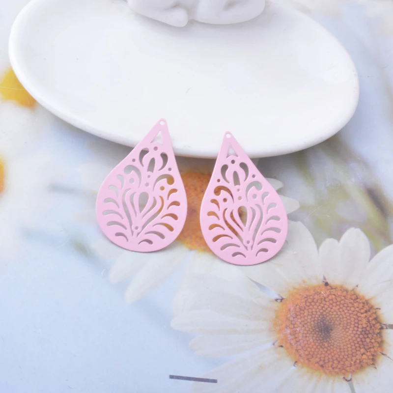 30 Stück AB8010 Messing-Blumenanhänger, bunte Charms für DIY-Schmuckherstellung von Ohrringen – Detail 9