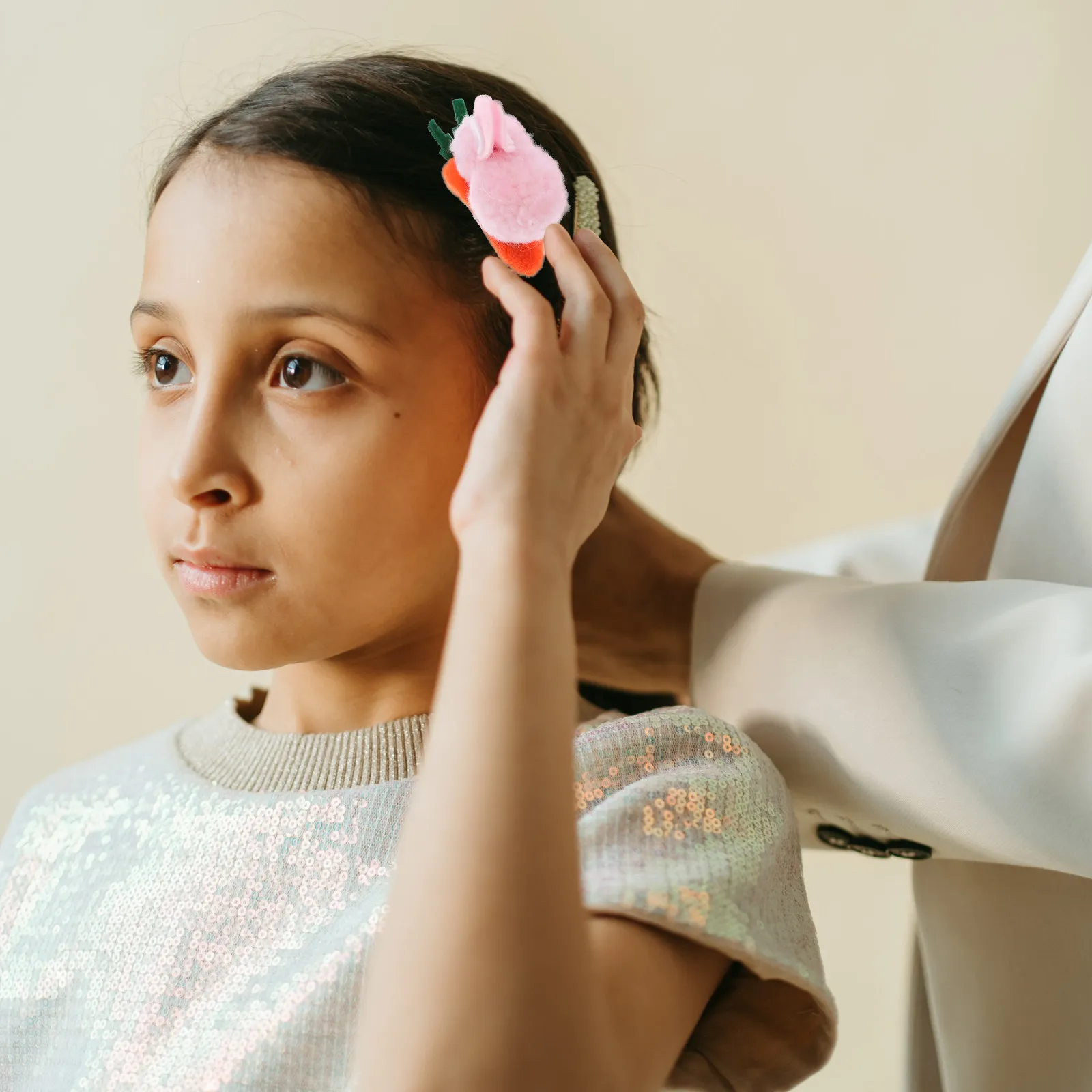 4-fermagli-per-capelli-a-forma-di-coniglietto-e-carota-accessori-per-capelli-per-bambine-fermagli-per-neonati-design-adorabile-leggeri-con-vestibilita-sicura-stile-adorabile