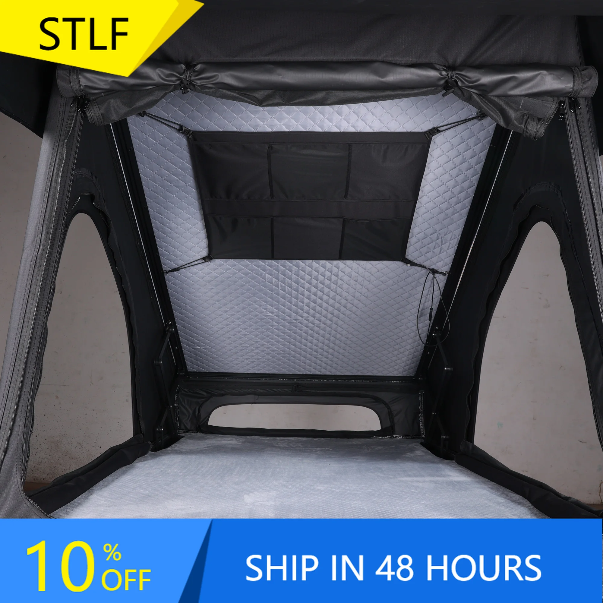 

Deren High QualityPremium Car Roof Tent With Thermal Lining And Skylight