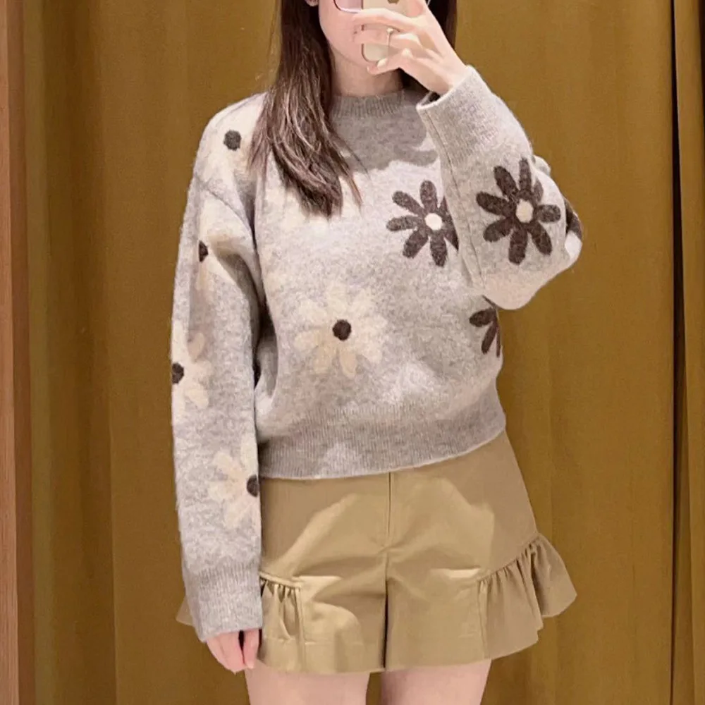 เสื้อไหมพรมถักทรงกลมนุ่มสบาย  แฟชั่นฤดูใบไม้ร่วงฤดูหนาว  ลายดอกเดซี่สไตล์เรโทร  เสื้อไหมพรมผสมขนสัตว์สำหรับผู้หญิง