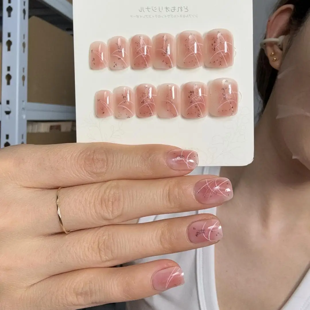 24pcs/box White-Edged French False Nails Art Pink Wearable Nail Acrylic Short Round Head Press on Nail Full Cover Fake Nails Set