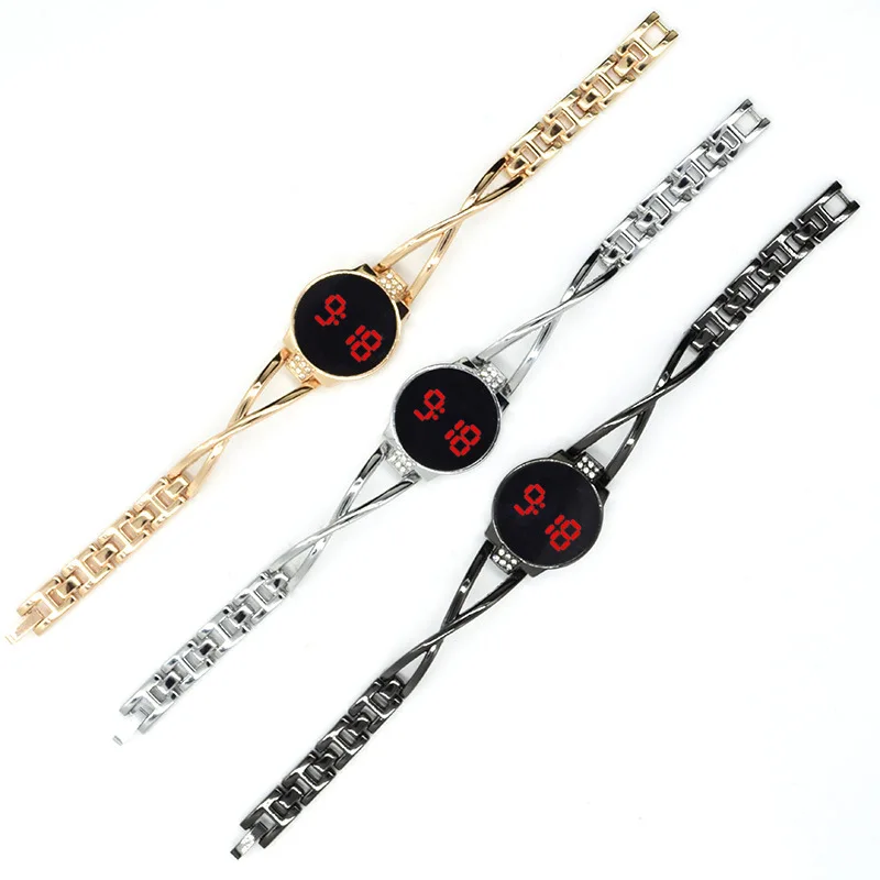 نمط جديد LED أزياء سيدة ووتش اللمس المرأة الزخرفية الصلب الفرقة الإلكترونية طالب أنثى ساعات يد
