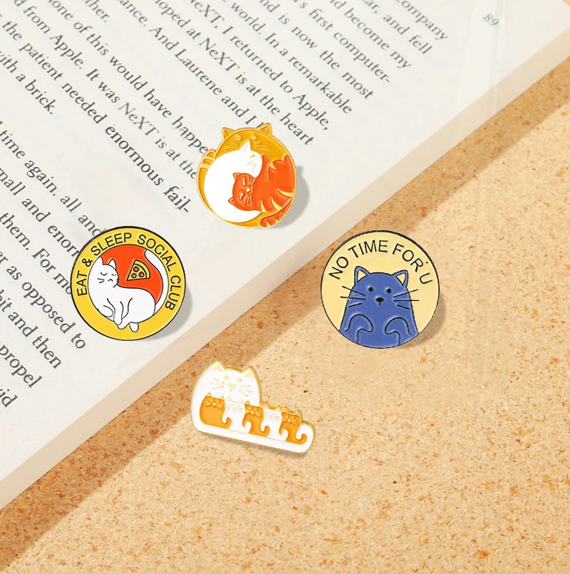 Pin Lapel Badge Cartoon Jewelry Gift for Kids Friends Cat Pets Club Enamel Brooch Cute Animals Bag