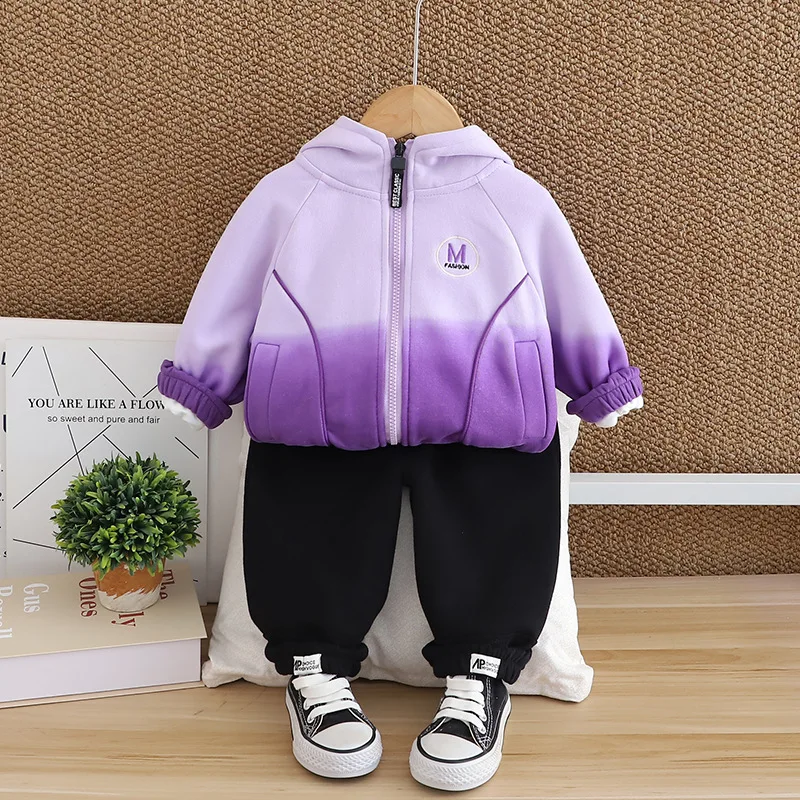 أطفال Sweatsuit مجموعات 2024 جديد ربيع الخريف المطرزة رسالة التدرج جاكت مزود بغطاء للرأس + تي شيرت أبيض + السراويل 3 قطعة الأولاد دعوى