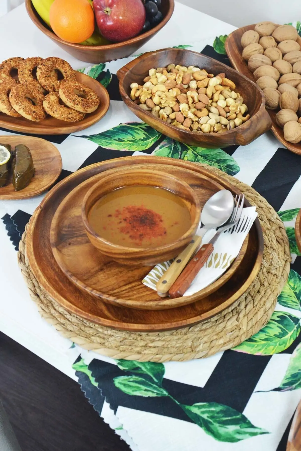 Lia - 12 Piece Set Dinnerware Set tree dinner set