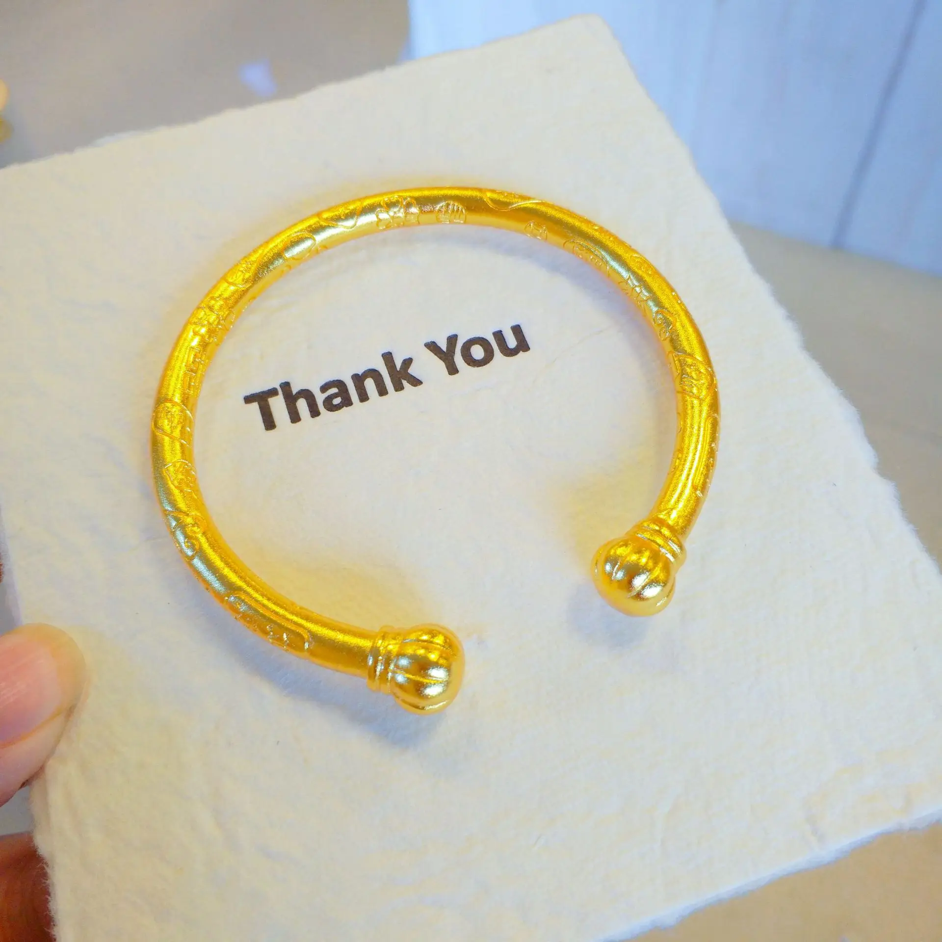 AU999 Pulsera abierta de calabaza con tachuelas de diamantes Oro de 24 quilates para mujer - Pulsera de oro puro que preserva el valor