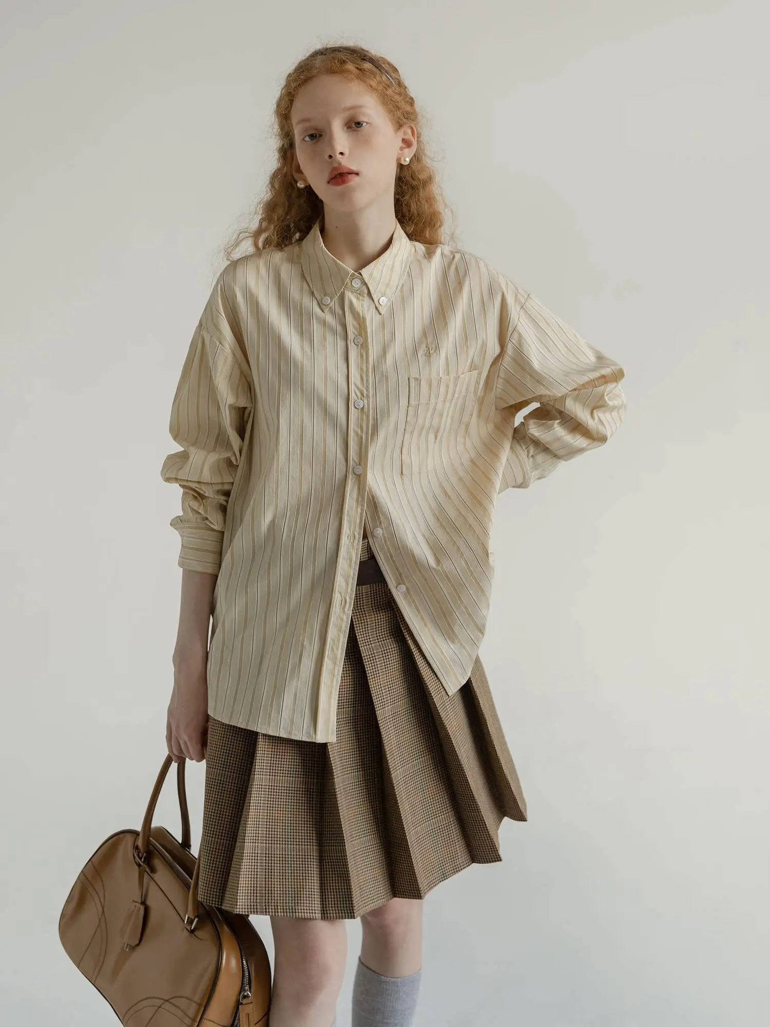 

L Ladies Cotton irt Embroidered Pure Cotton Spring Summer Outfit Commute Vintage Salt System High-End Feeling Women's Top