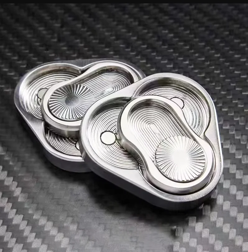 Triple Pack Magnetic Push Cards Triangle Fingertip Spinner Metal Popping Sound Stimulating Game forAdult Stress Relief Toys