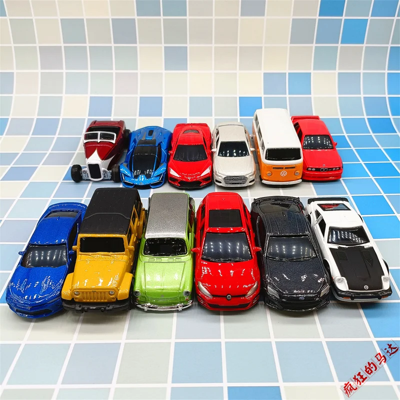 

Diecast 1:64 Vehicles Audi A6 BMW 3 Series Dodge Challenger Chevrolet Lamborghini Porsche Ford Car Model Collections Toy Gift