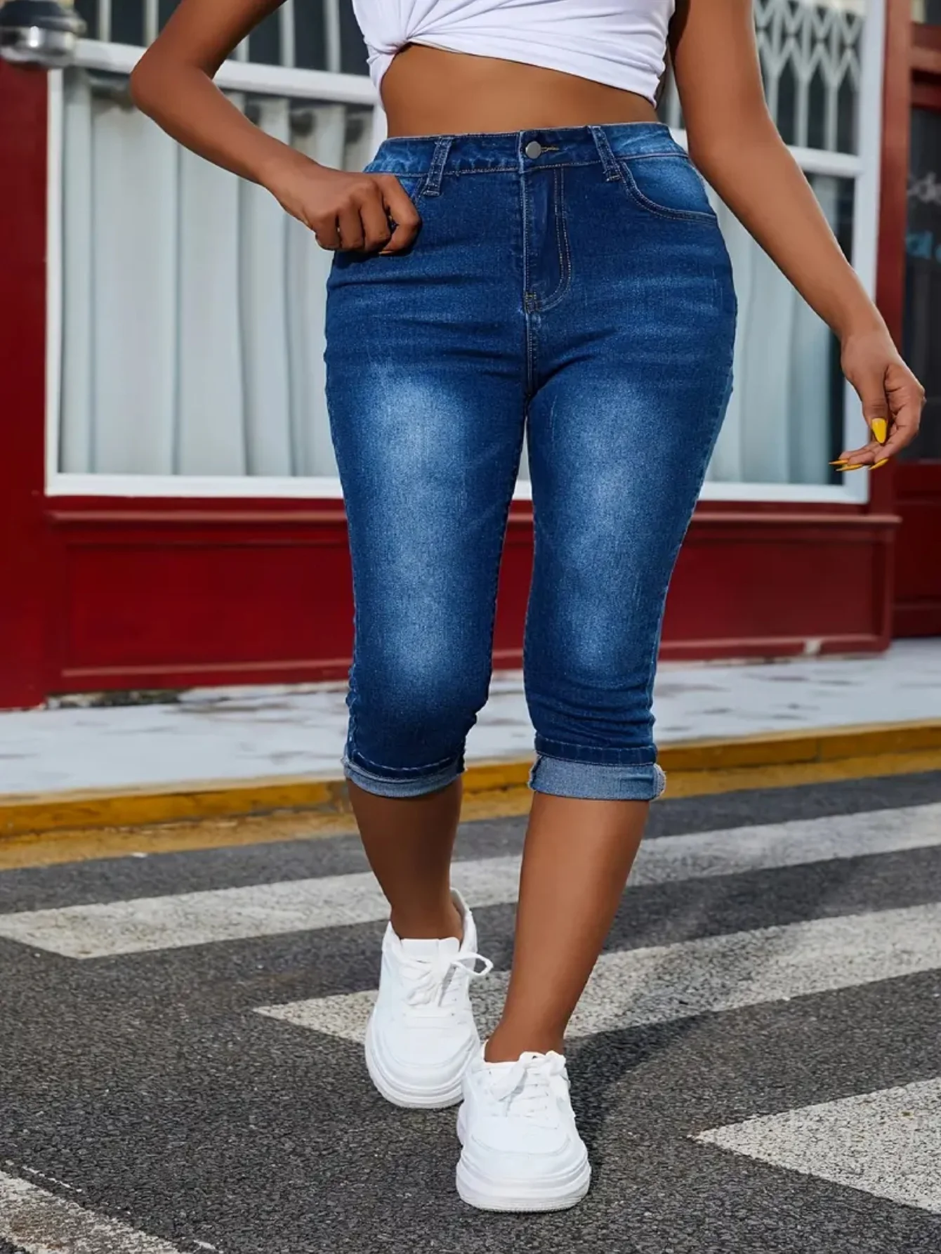 Women's Large Size Dark Blue High-Waisted Skinny Denim Capri Pants