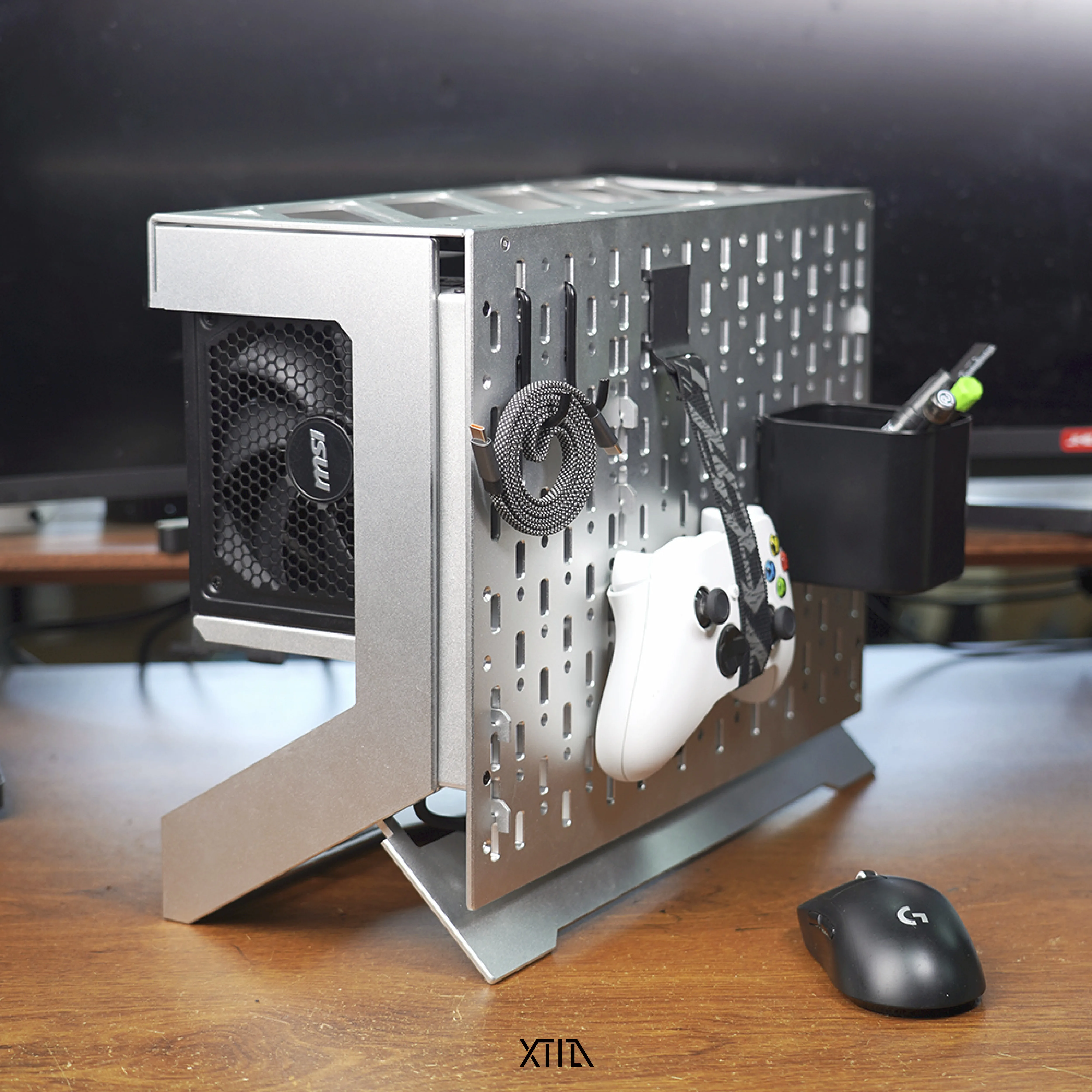 Картина 5: XTIA Xporot-Z MATX Open Frame