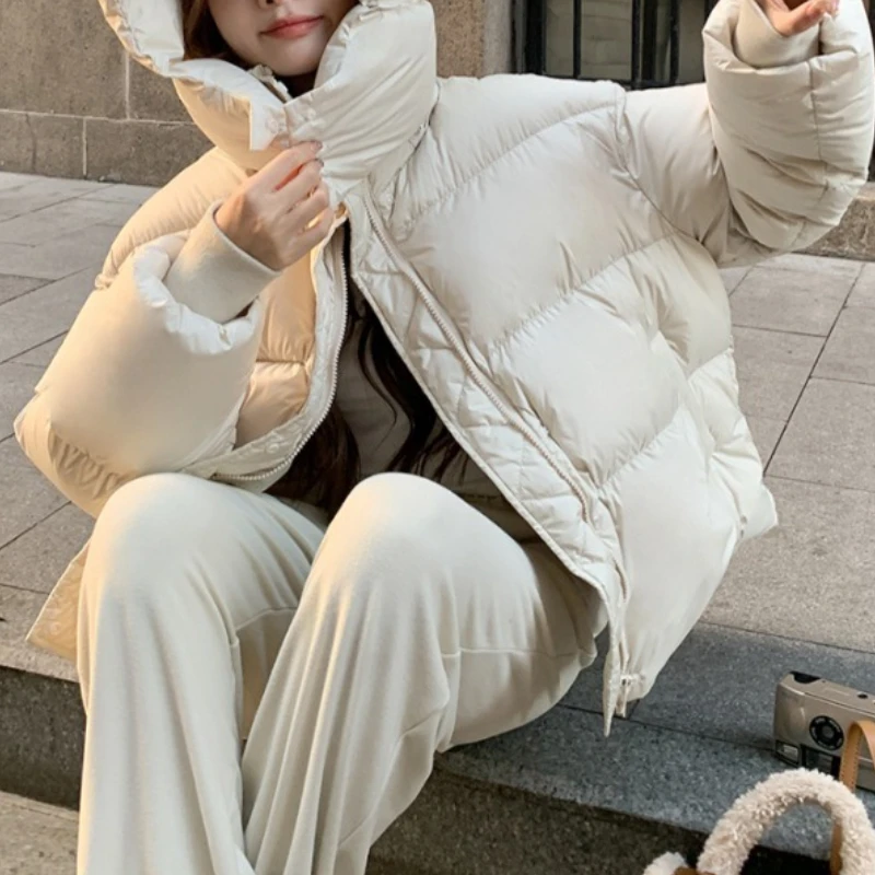 

Новинка 2023 года, женская зимняя короткая хлопковая одежда, утепленная модная хлопковая одежда, свободный дизайн, хлопковые куртки, модные куртки