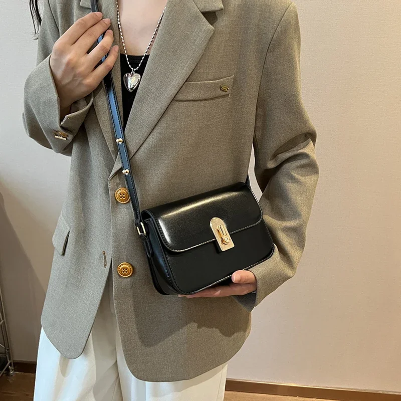 LEFTSIDE 2024 Retro New Solid Color Design Mini Flap Bag Women Fashion Handbags and Purses  Shoulder Bag Lady Crossbody Bag