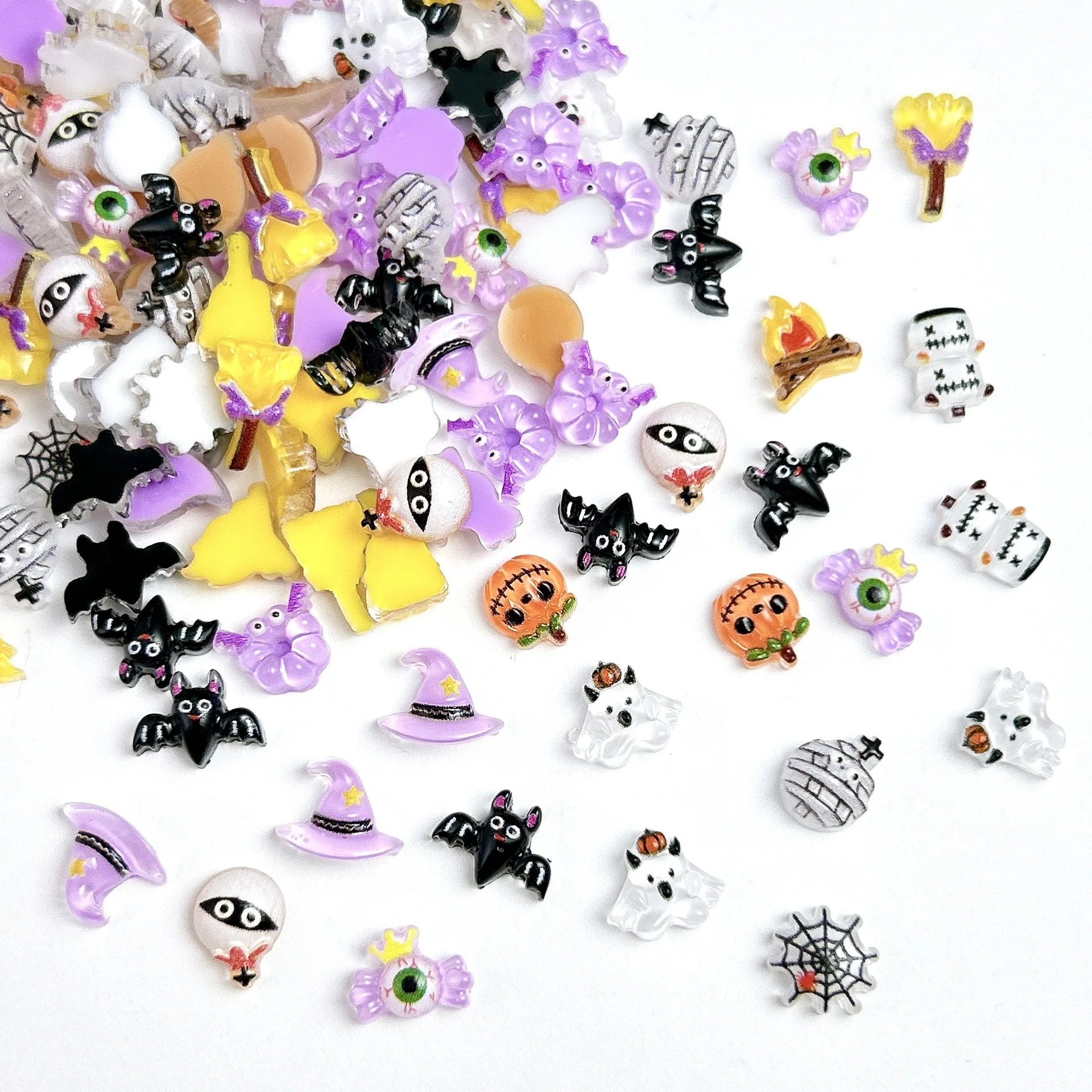 50PCS 3D Cartoon Resin Angel Ghost Tombstone Nail Art Charms Funny Pumpkin Monster Halloween Series Festival Nail Decoration DIY