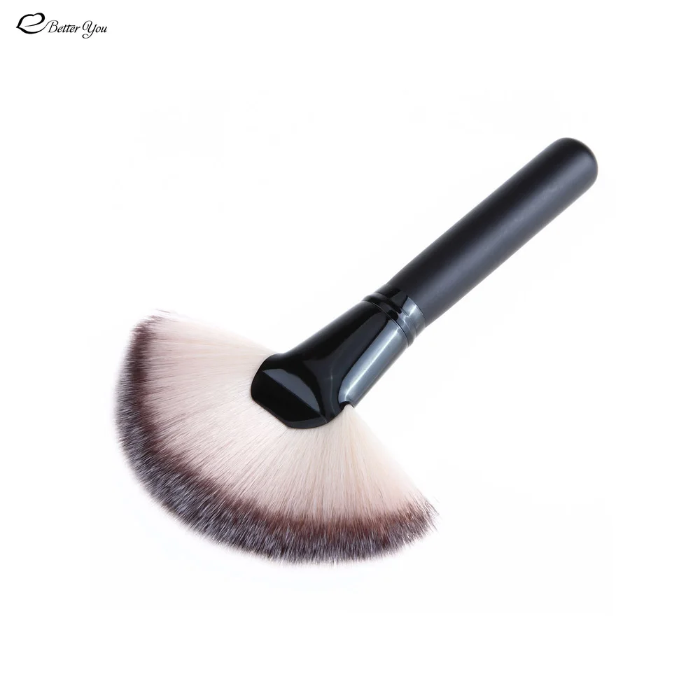 1 pz Soft Makeup Large Fan Brush Foundation Blush er Powder Highlighter Brush pennelli in polvere pennelli cosmetici Maquiagem