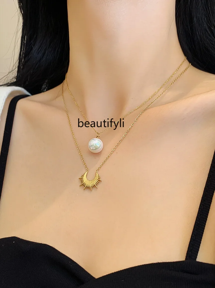 

Niche Design Titanium Steel Color-Retaining Moon Pearl Twin Tide Necklace Gentle Elegant Design Sense Clavicle Necklace