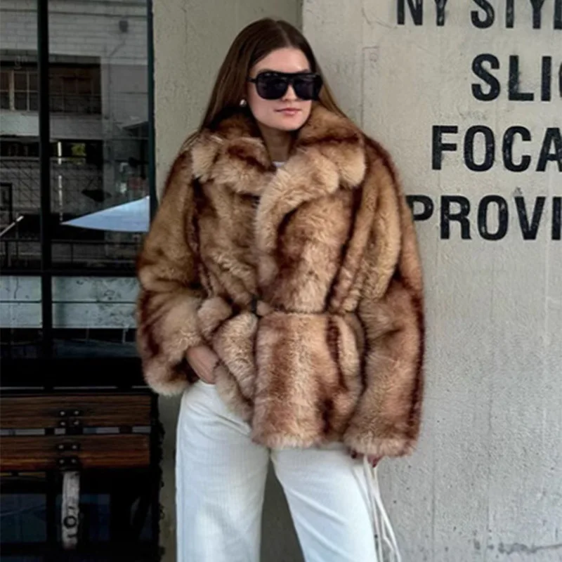 

Notched Collar Brown Short Faux Fur Coat Loose Furry Faux Rabbit Jackets Fluffy Casual Offce Lady Plush Coat Thick Warm Overcoat