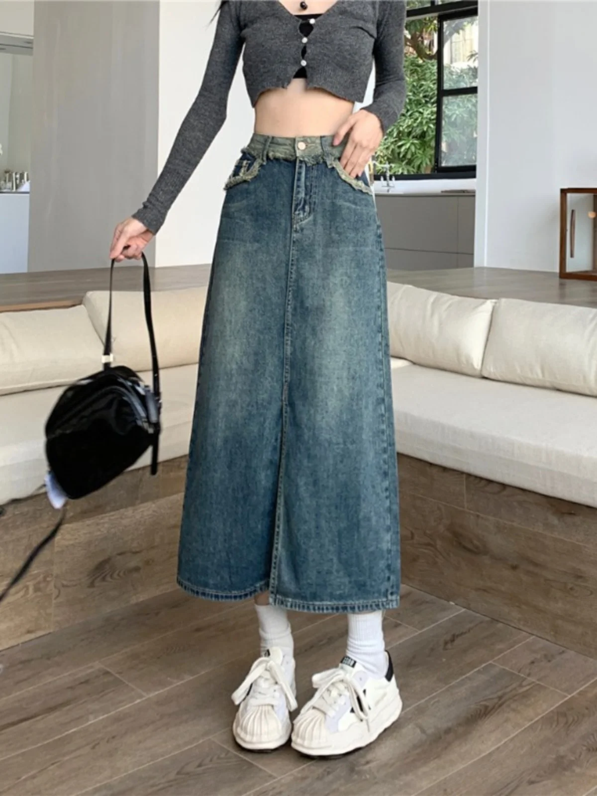 Summer Denim Skirts High Waist Design Niche Raw Edge Split A-Line Denim Halter Skirt Blue Skirts with Buttons for Women Classic