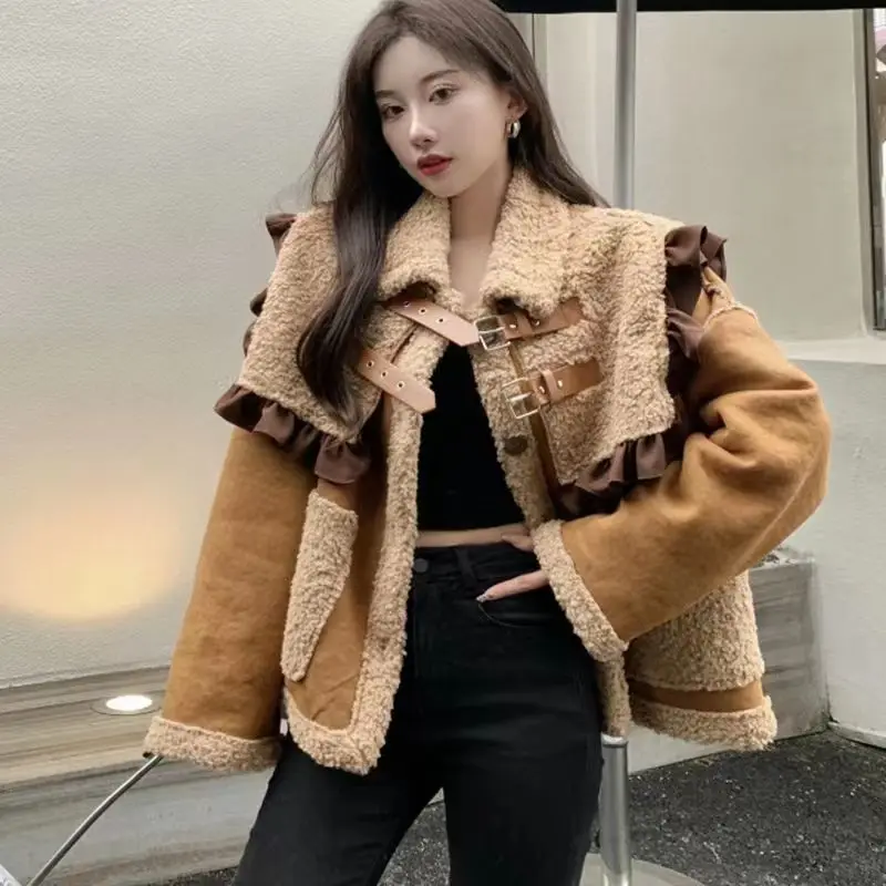 2023 Winter Women New Retro Fried Street Design Sense Minority Leisure Jacket Female Imitation Fur One Loose Warm Cashmere Coat