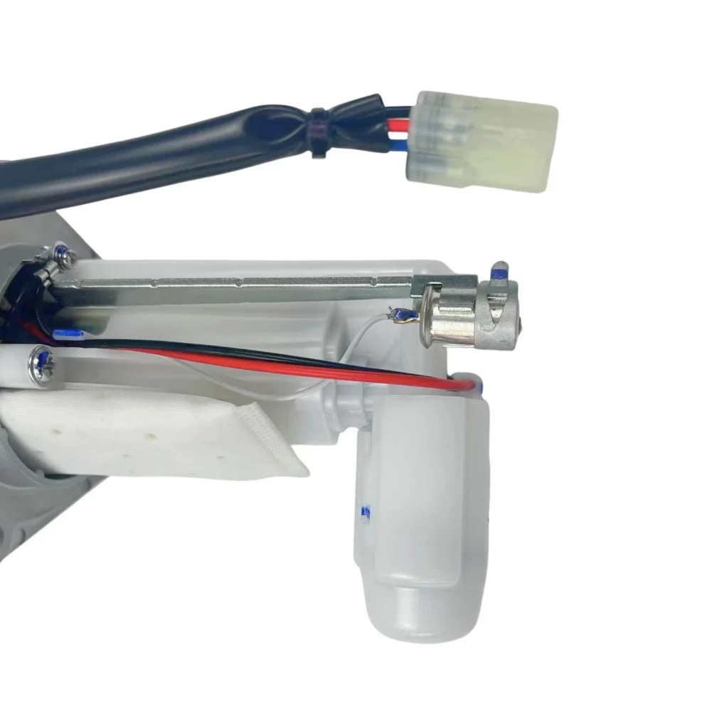 

Black Silver Fuel Pump Assembly 49040-0026 OEM Number 49040-0026 Wear-resistant For Kawasaki Versys 650 2006-2014
