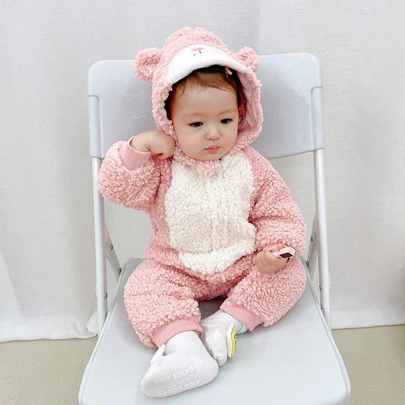 Baby clothes winter plush baby clothes baby jumpsuit men and women's treasure hooded outdoor clothesnewborn winter outfit