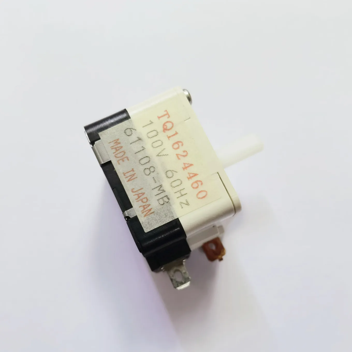 Asli Baru 100% Motor Timer 61027-MC 100V1.5W 50/60Hz Waktu Switch