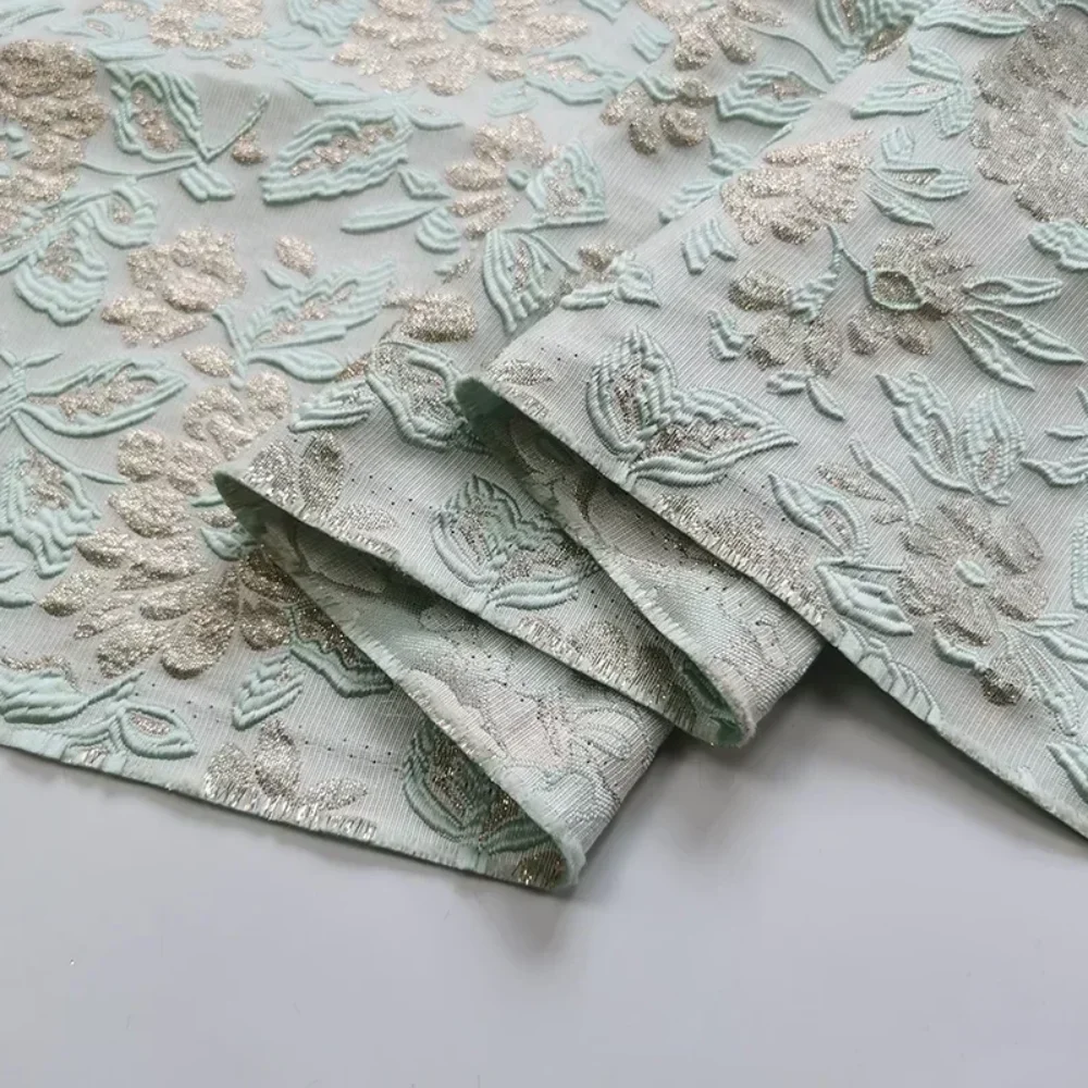 

Жаккардовая парчовая ткань, Тренч с золотым тиснением в европейском стиле, женские ткани, брендовый модный дизайн, ткань на метр