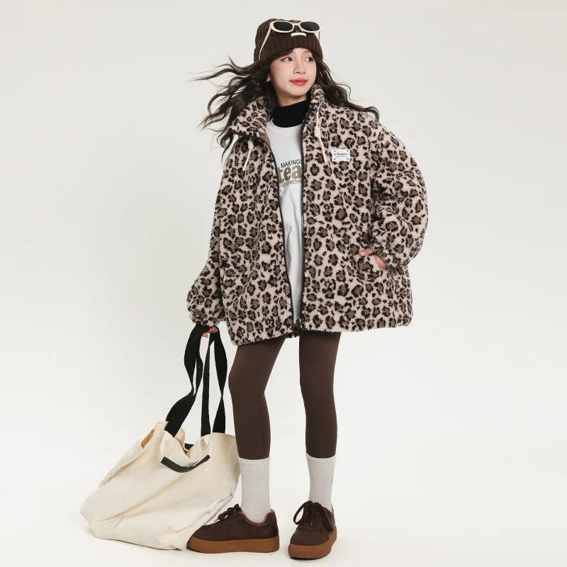 2025 winter children's padded leopard-print wool sweater girls' thickened sports jacket imitation fur plush boys' cotton coat