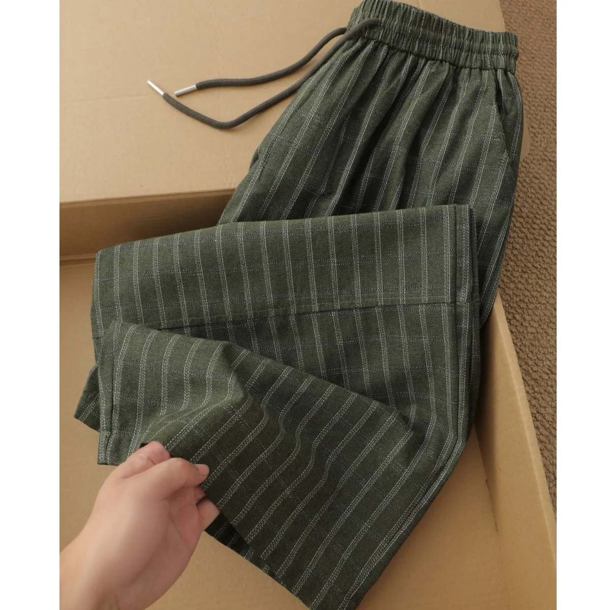 Green Plaid Wide Leg Pants Women's Casual Loose Slimming Lantern Pants Thin Long Trousers Autumn 2026 New Style Vintage