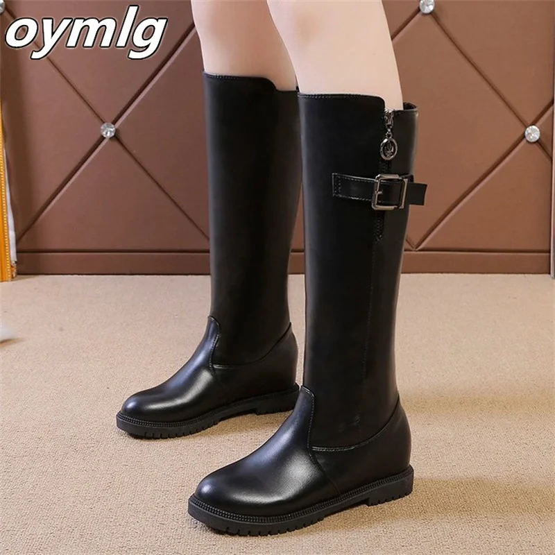 Women\'s long boots 2024new autumn and winter oversized women\'s shoes appear slim, low heeled, thickened knight boots, high boots