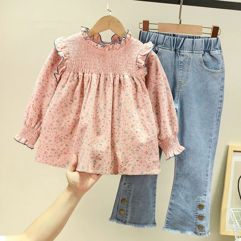 

Children's Wear 2024 Autumn New Girl's Fragmented Flower Cute Doll Shirt With Cowboy Bell Pants Set