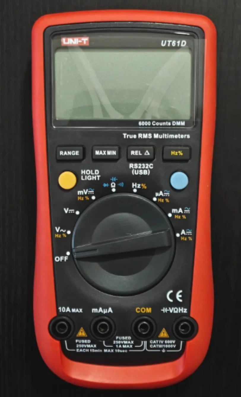 1pc UNI-T UT61D True RMS Count Auto Range Digital Multimeter AMP Ohm Freq Tester*SY