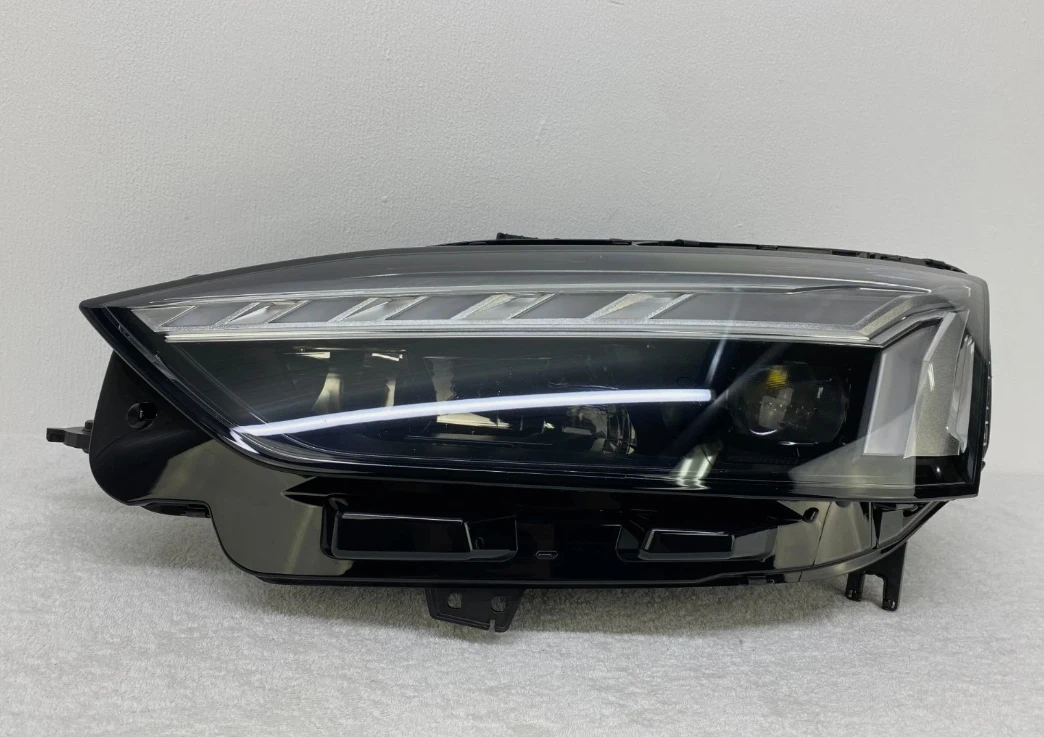 Fit For Audi A5 Headlight 2020-2024 A5 8W Headlights For Audi A5 40TFSI 45TFSI Headlamp Matrix LED Headlight Assembly EU Version