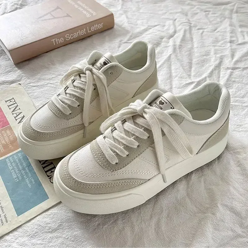 

Thick-soled canvas shoes for women 2024 original autumn new niche retro all-match sneakers Hong Kong style white Casual shoes