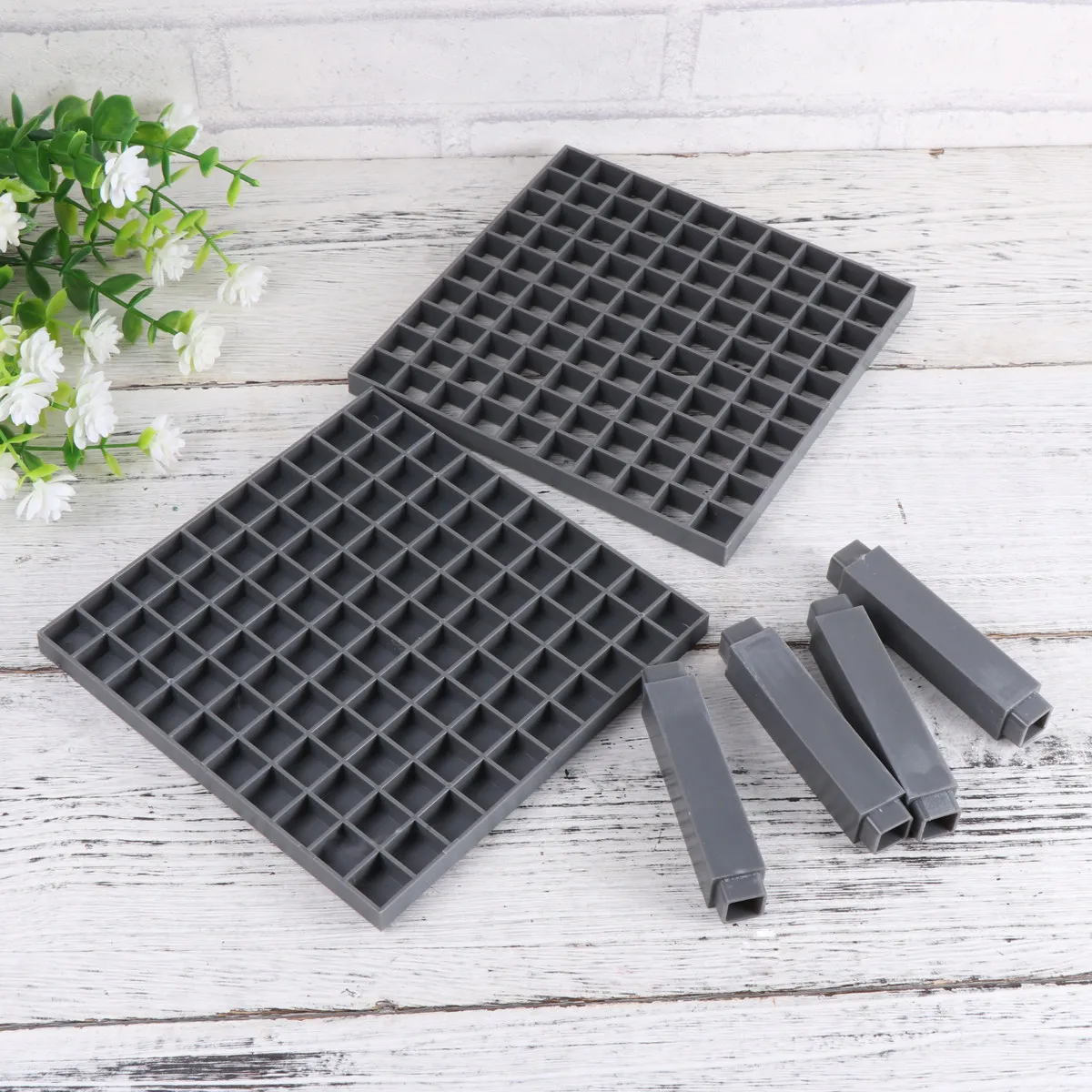 96 Hole Plastic Pencil Holder Desk Organizer for Art Supplies Brushes Markers Pens Modeling Tools