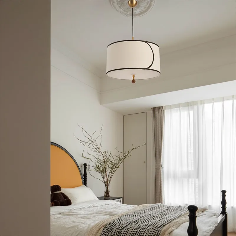 Camera da letto antica francese in tessuto leggero camera da letto principale Camera giapponese Lampade calde retrò americane