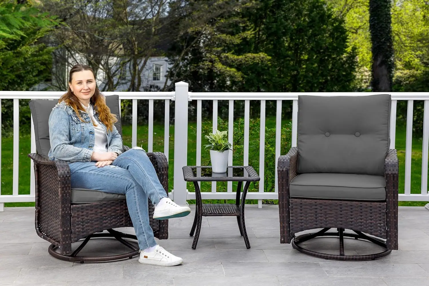 3 Pieces Patio Swivel Rocker Wicker Chairs-Outdoor Chairs with 1 Rattan Coffee Table&2 Thickened Cushions Conversation Sets