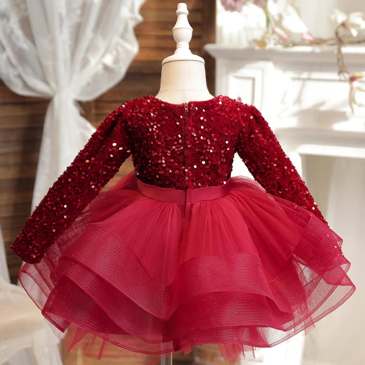 2024 Girls\' clothing sequins high-end bow puffed skirt Children\'s birthday banquet evening dress 3-10 years old ballet performan