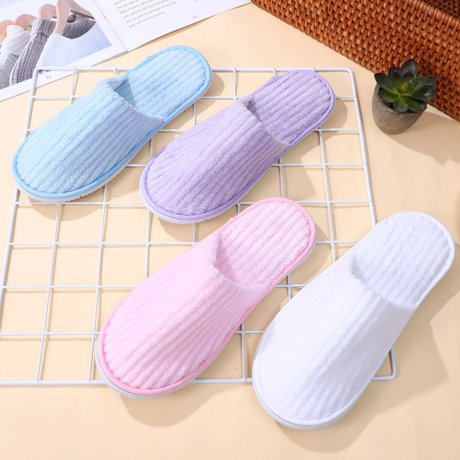 

Spa Hotel Guest Bulk Home Slippers Women Coral Fleece House Shoes For Guests Hotel Spa Travel Guest Slippers