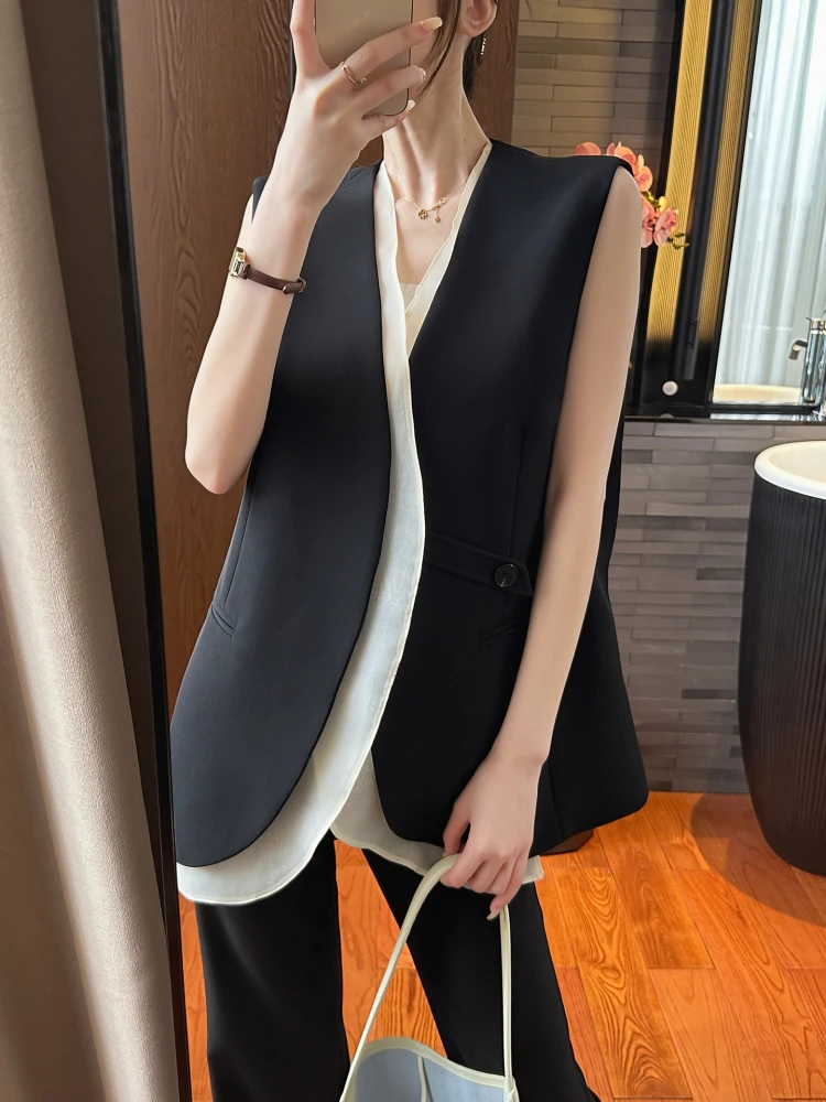 

You See Mat Lazy Sle Svel Vest Майка из двух частей из ацетата на пуговицах с детализацией V-Ne Bal средней длины