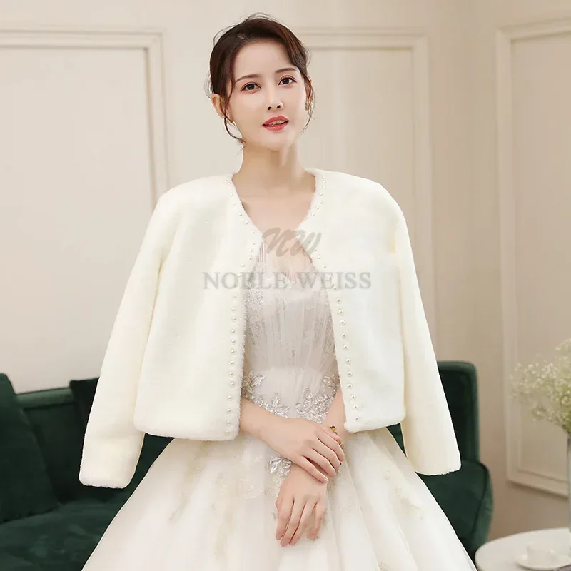 Pearls Wedding Faux Fur Jacket Bolero Women Cape Dress Shrugs for Women Faux Fur Coat Wedding Jacket with Sleeves Customized